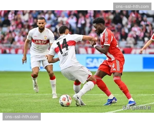 拜仁4-2逆转斯图加特提前四轮卫冕，凯恩替补建功